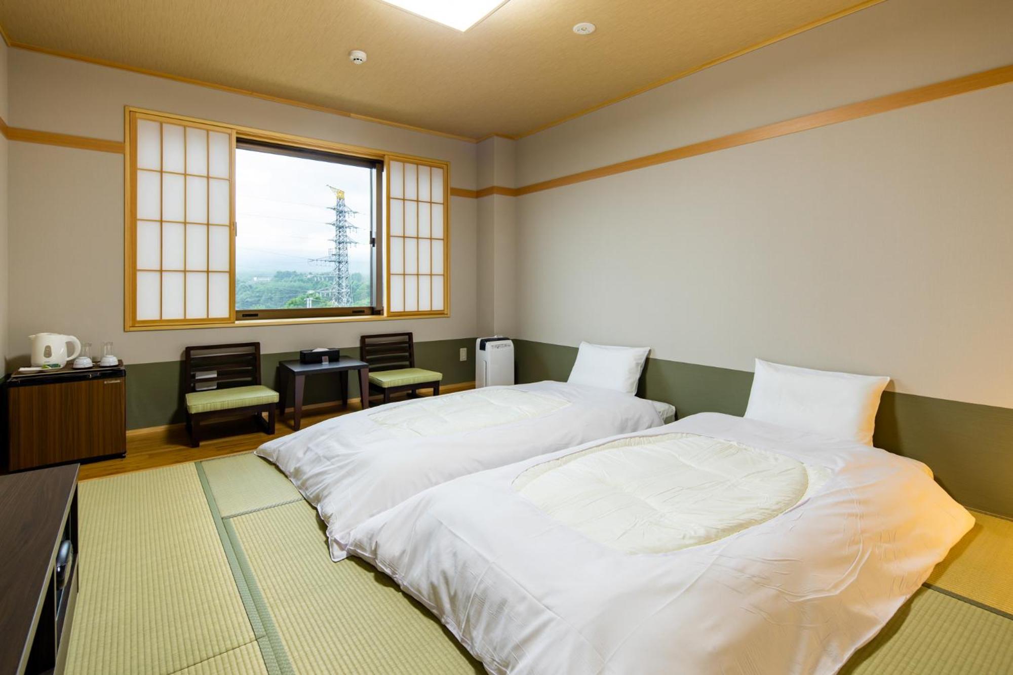 Fujikawaguchiko Resort Hotel Exterior photo